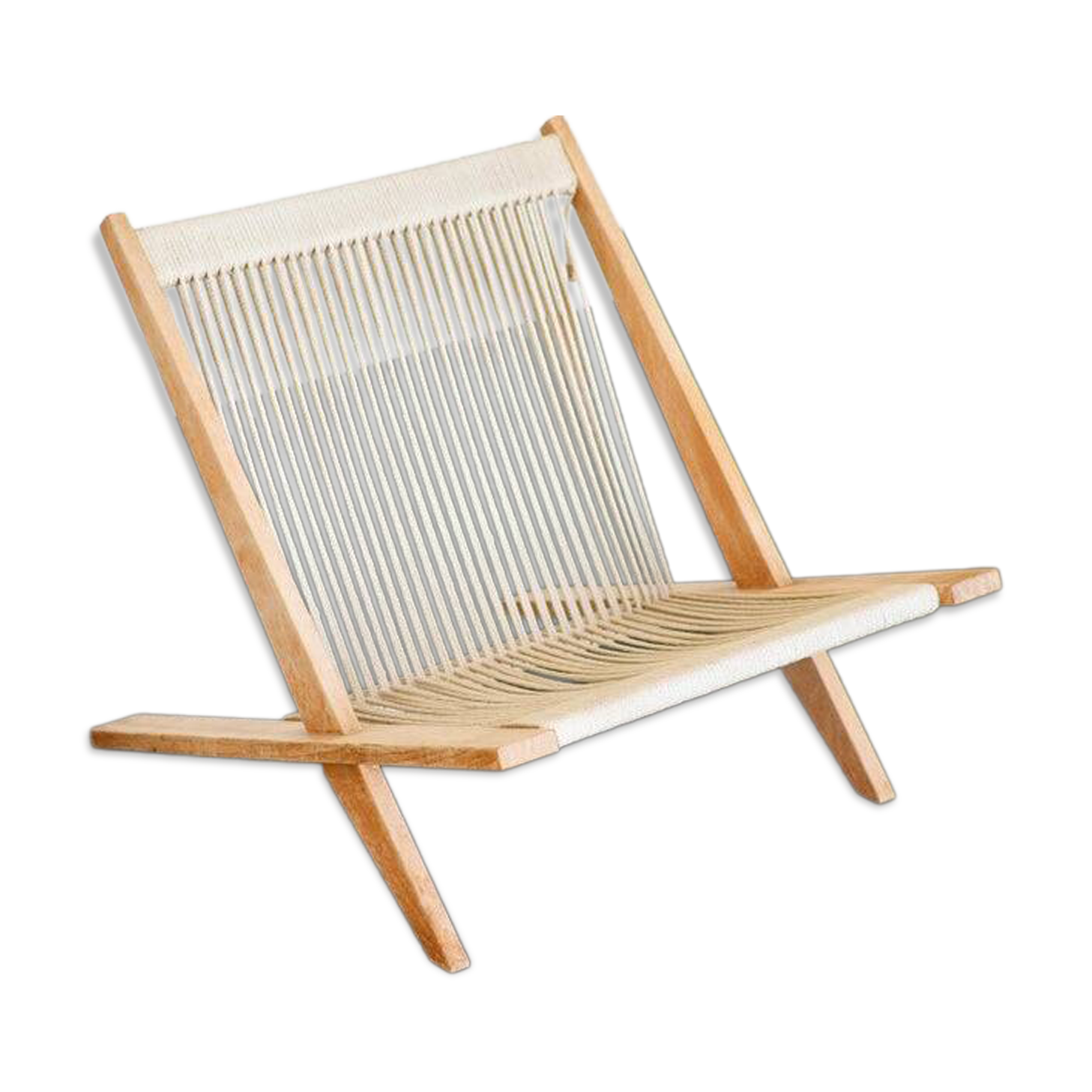 The seminal JH 106 easy chair by Poul Kjærholm & Jørgen Høj – 1952