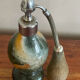 Flacon parfum avec poire
