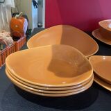 Set of orange rust table service from the 70s