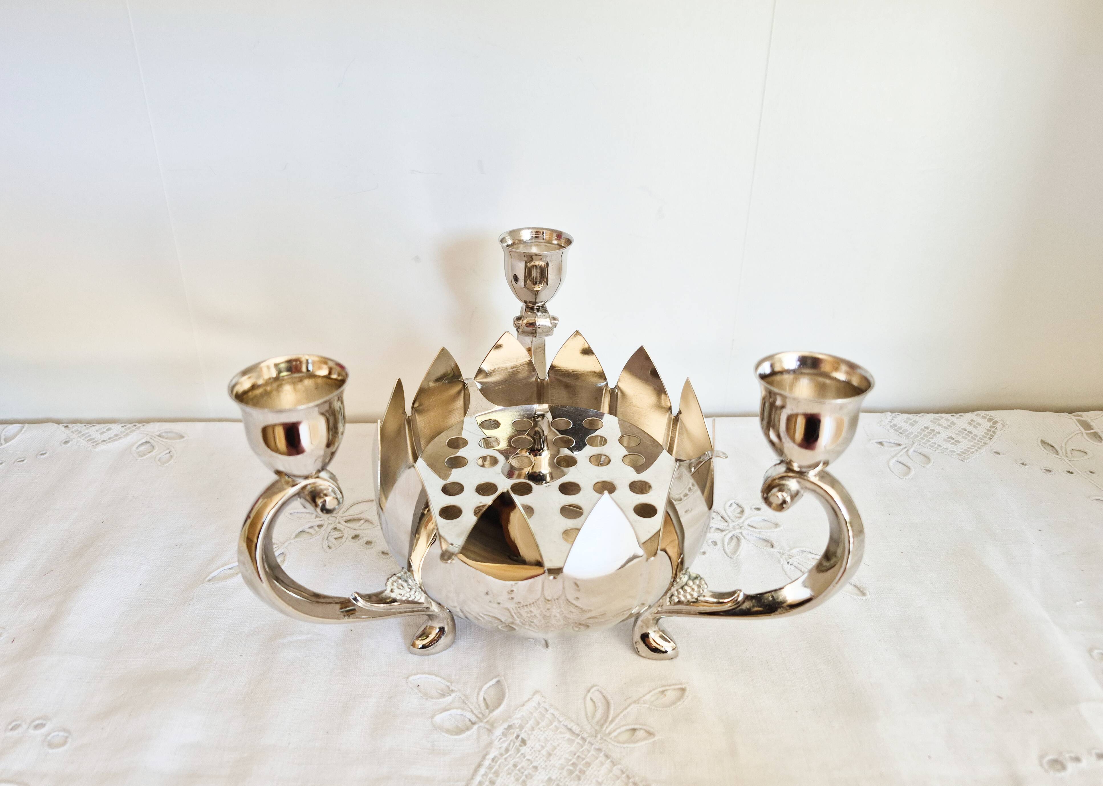 Silver-plated flower holder, vase, centrepiece.