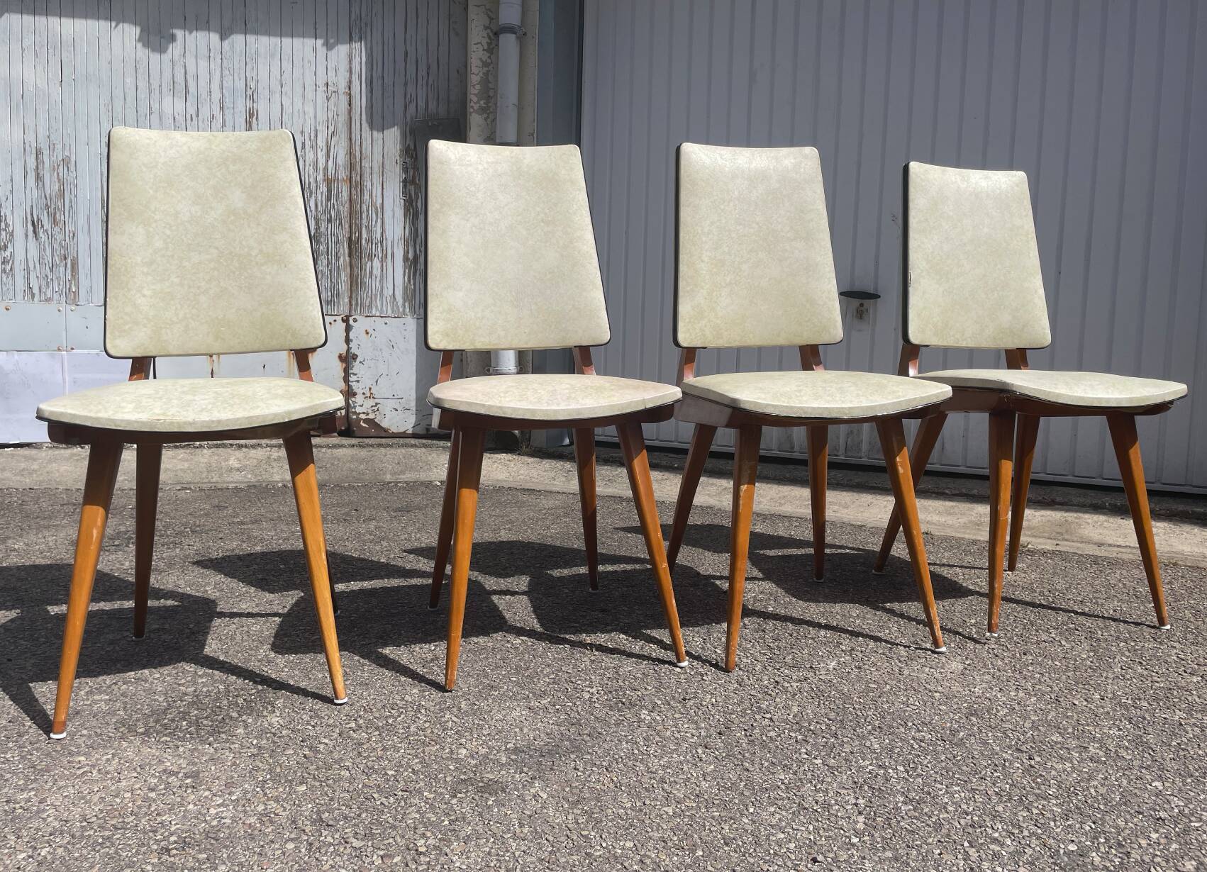 Set of 4 chairs 1950 skaï coating
