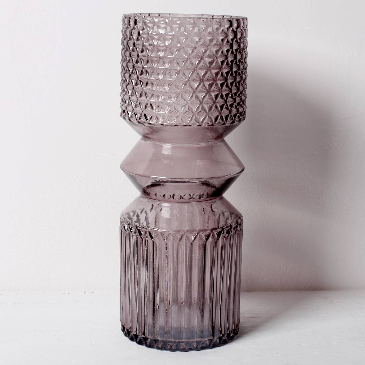 Vase en verre pressé violet vintage élégant / Vase en verre pressé du milieu du siècle / Années 1990