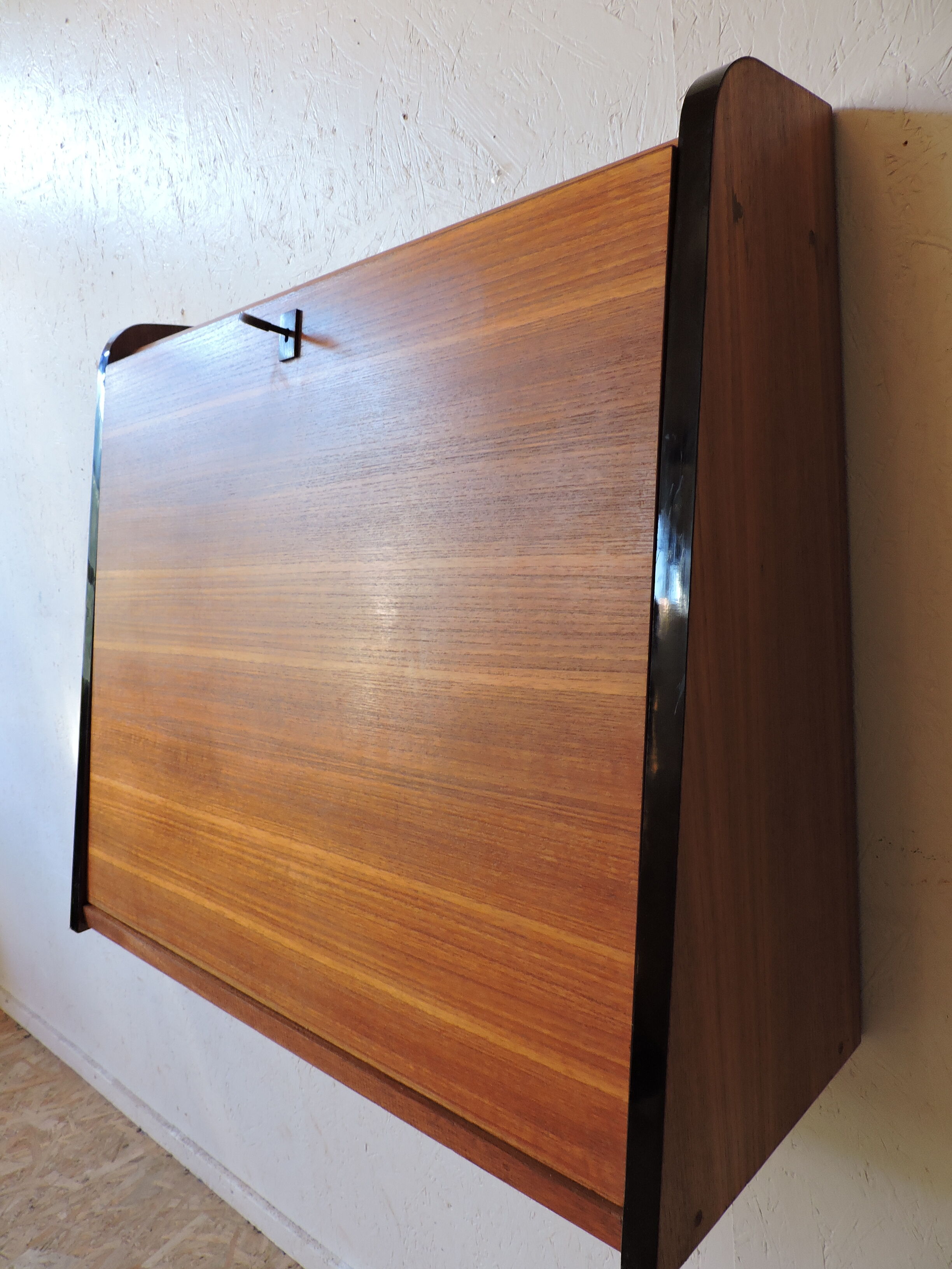 Teak wall-mounted secretary from the 50s / 60s