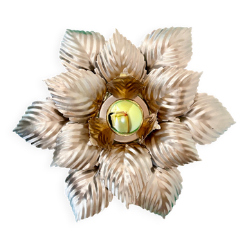 Vintage wall light in gold metal