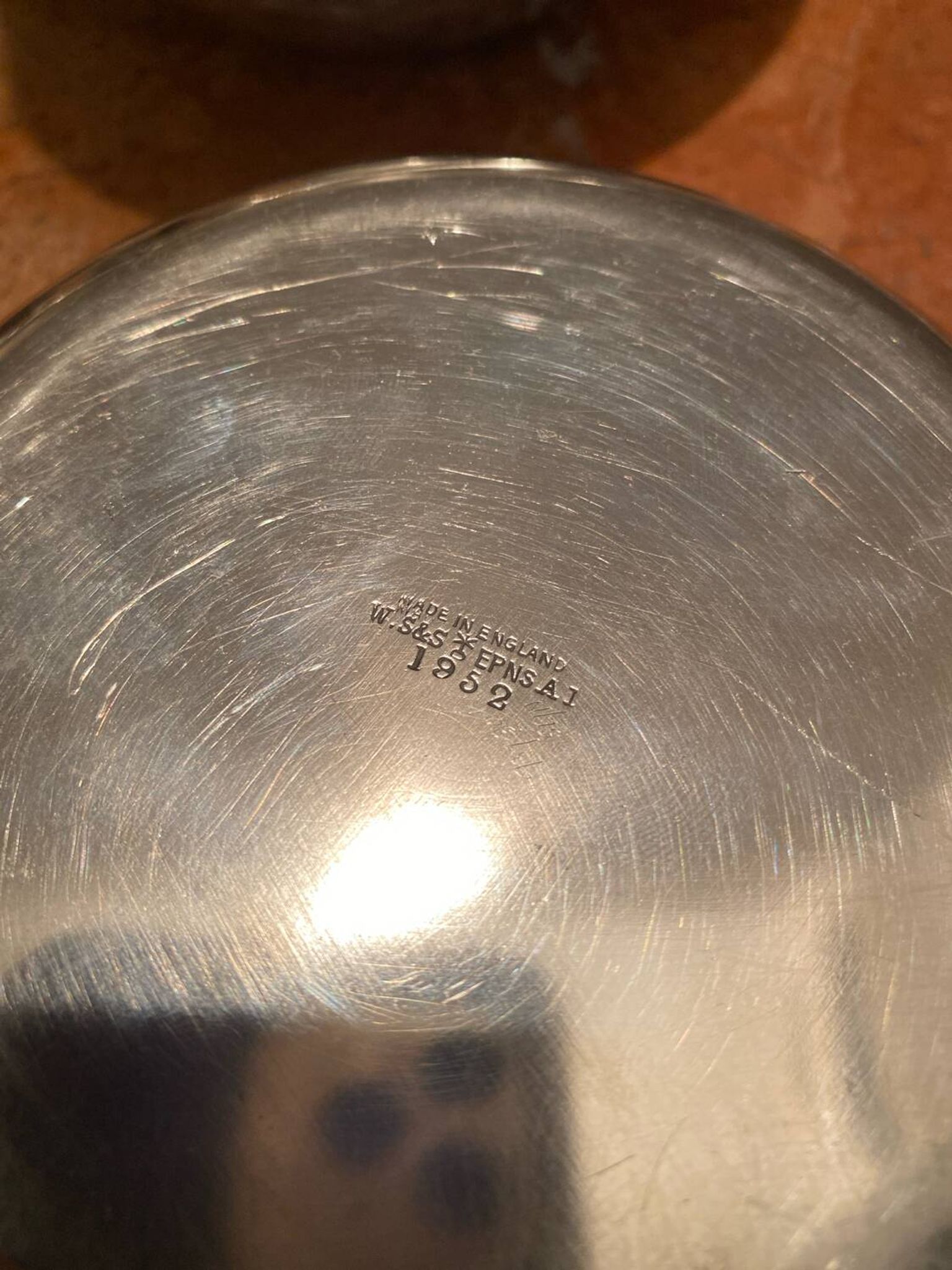 Jolie set de deux anciennes cloches à caviar
