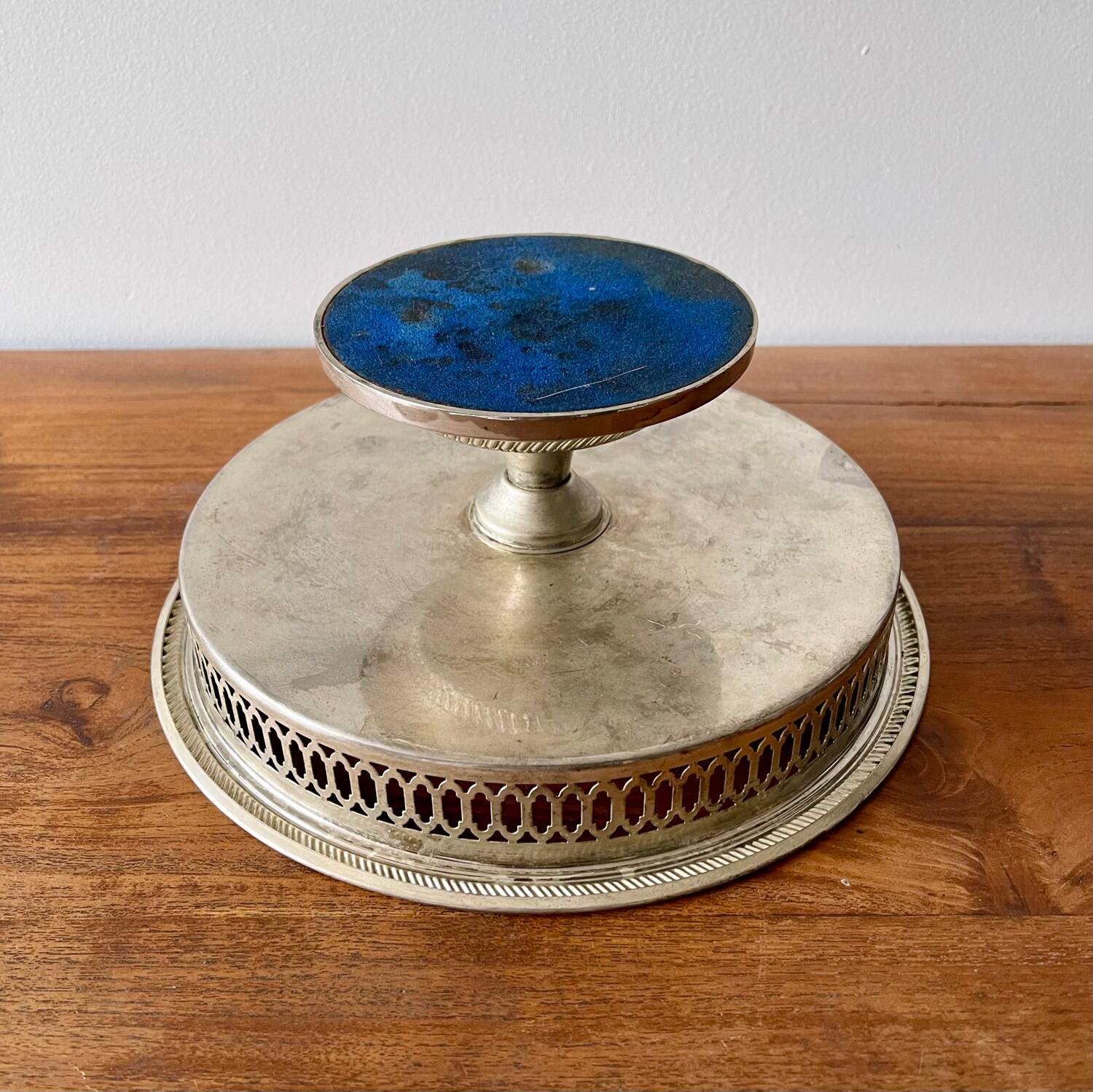 Silver-plated fruit bowl