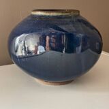 Vase en céramique bleu nuit