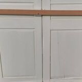 Pair of 19th-century cupboard doors and their frame (1st), woodwork