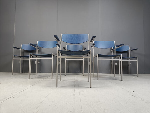 Chaises empilables minimalistes en métal et contreplaqué par Gijs Van Der Sluis