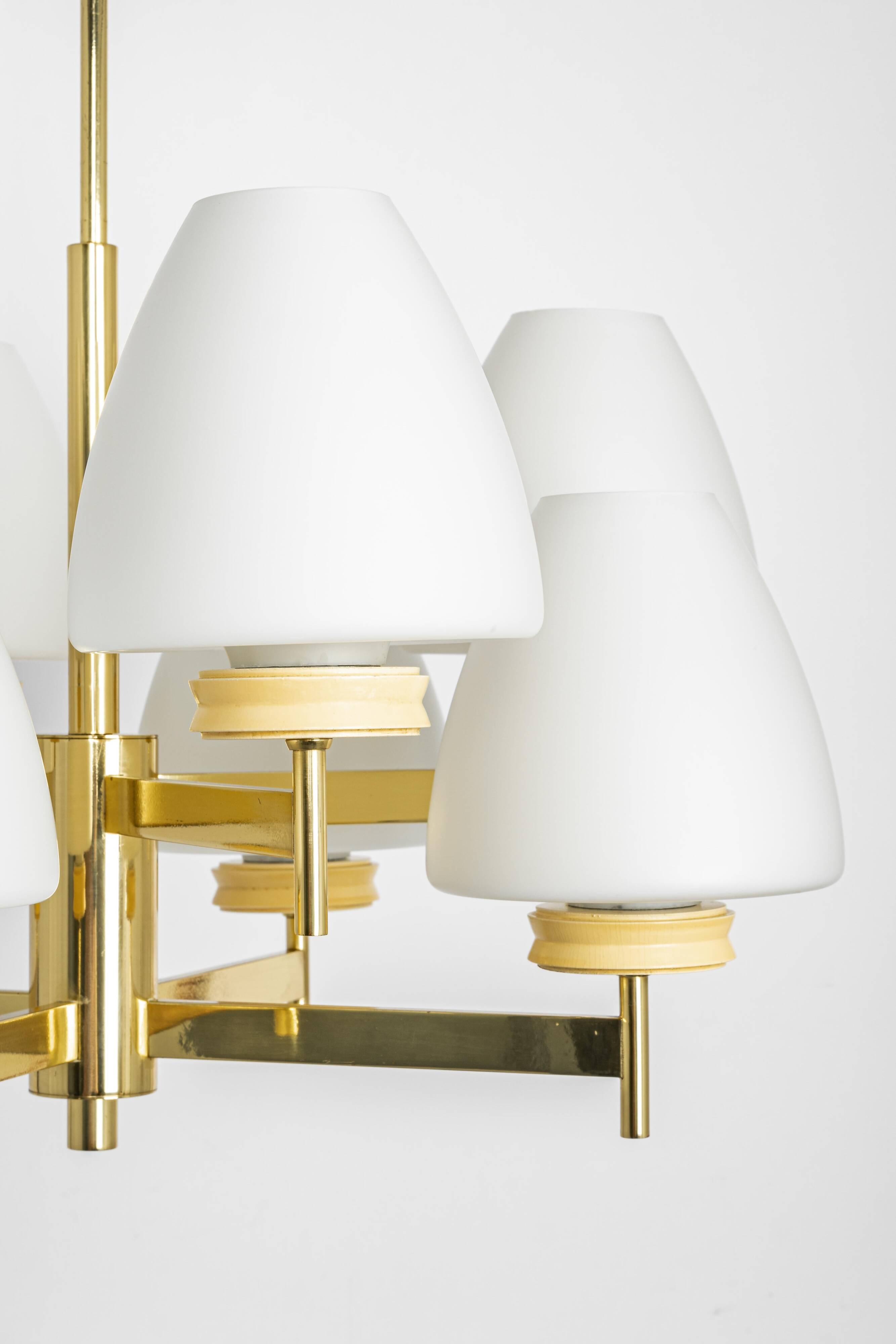 Sputnik chandelier with opaline glass by Kaiser, Germany, 1970s.