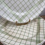 4 flat plates Gien tea towel pattern