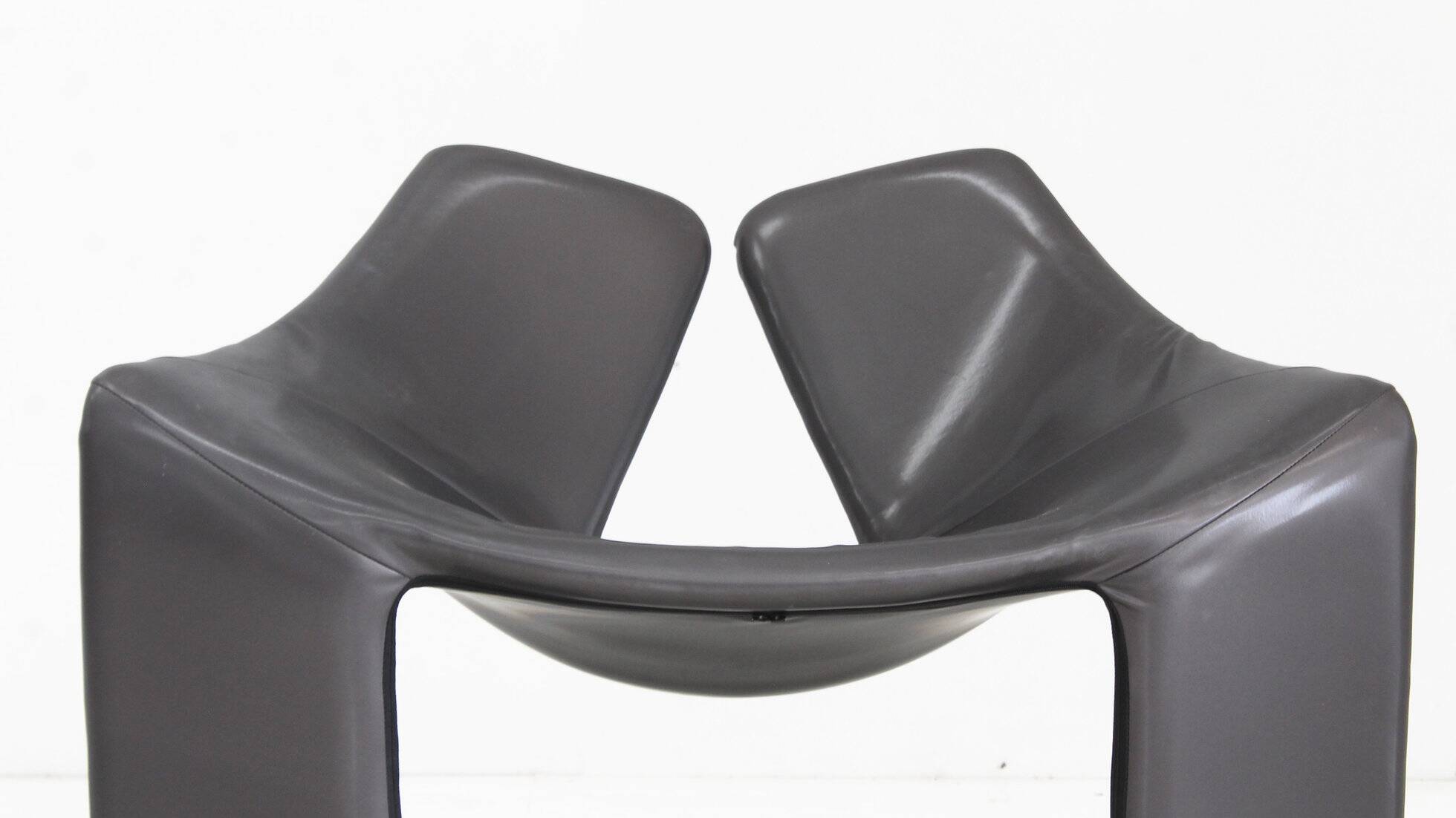 Chaise longue zen Kwok Hoi Chan de Steiner