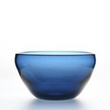 Blue blown glass bowl by Claude Morin, Dieulefit circa 1970