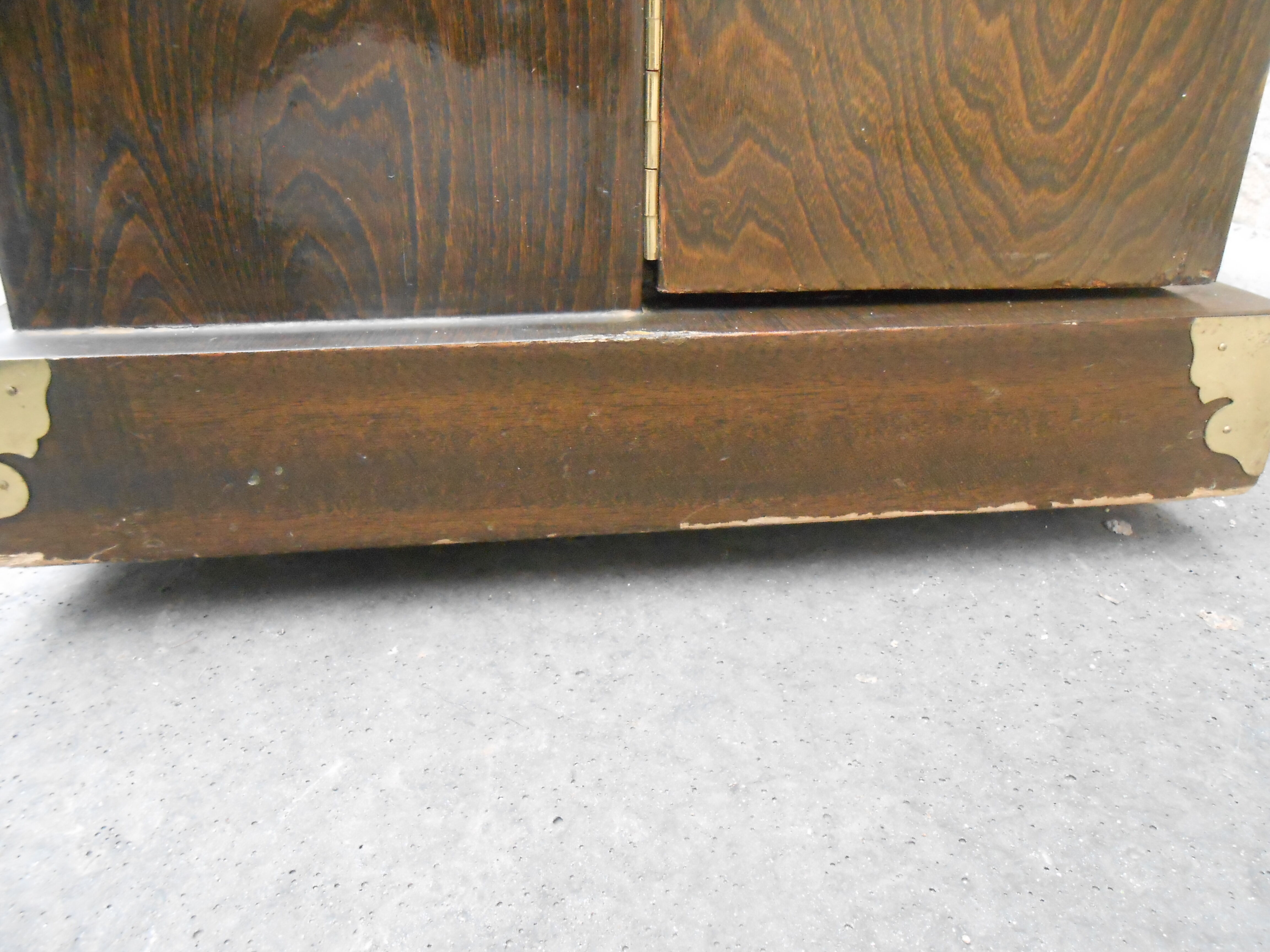 Chinese bar furniture