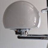 Lustre Space age with 3 lights in white opaline, Italy circa 1970.