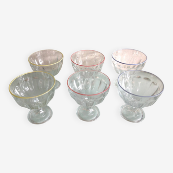 Suite de six coupes à glaces en verre avec liseré / vintage années 70