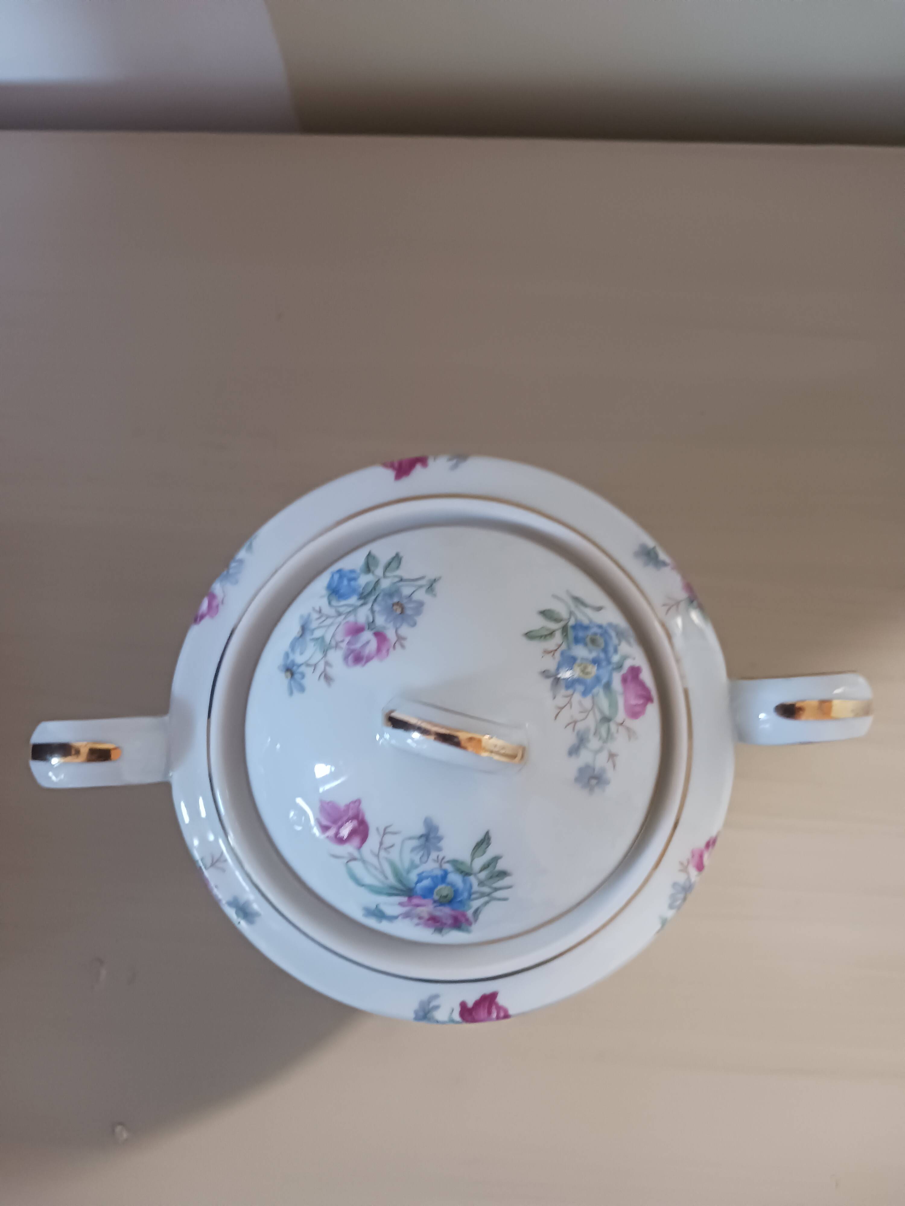 Haviland Limoges porcelain sugar bowl