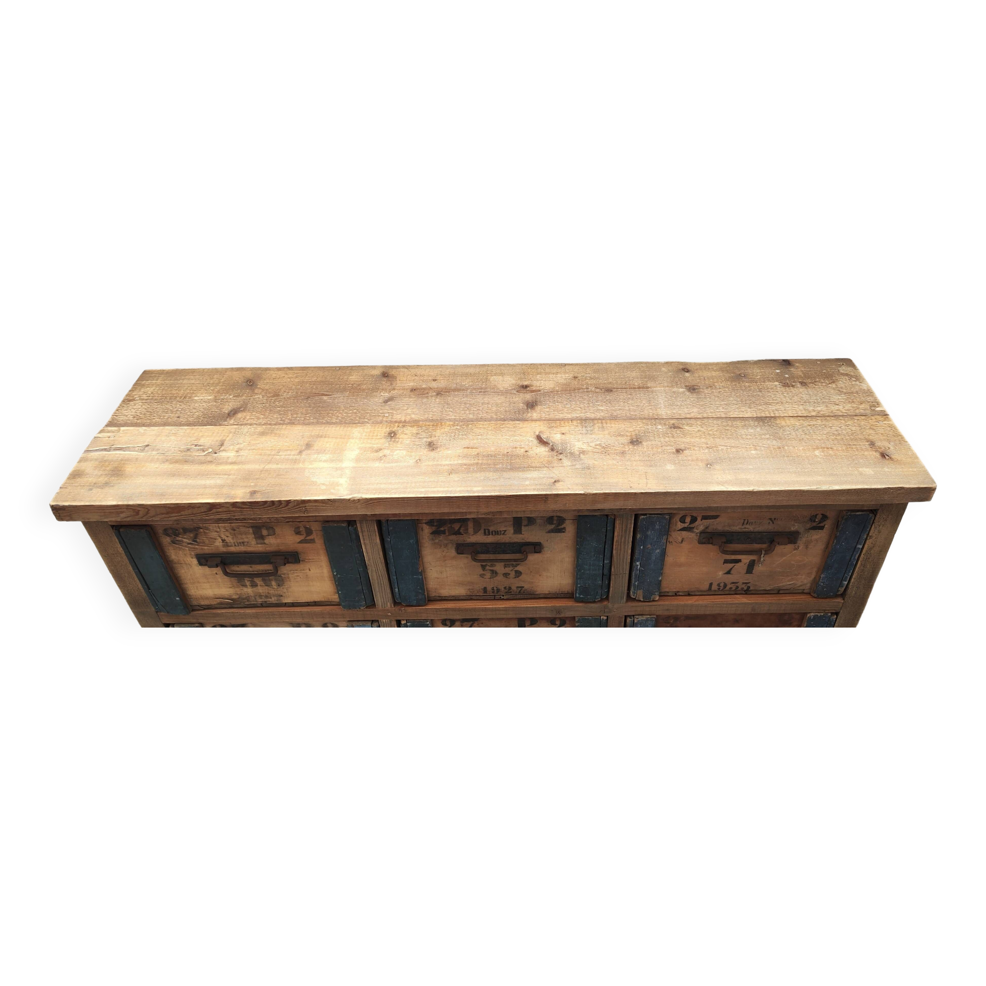 Ancien meuble d'atelier six tiroirs caisses