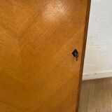 Storage cabinet