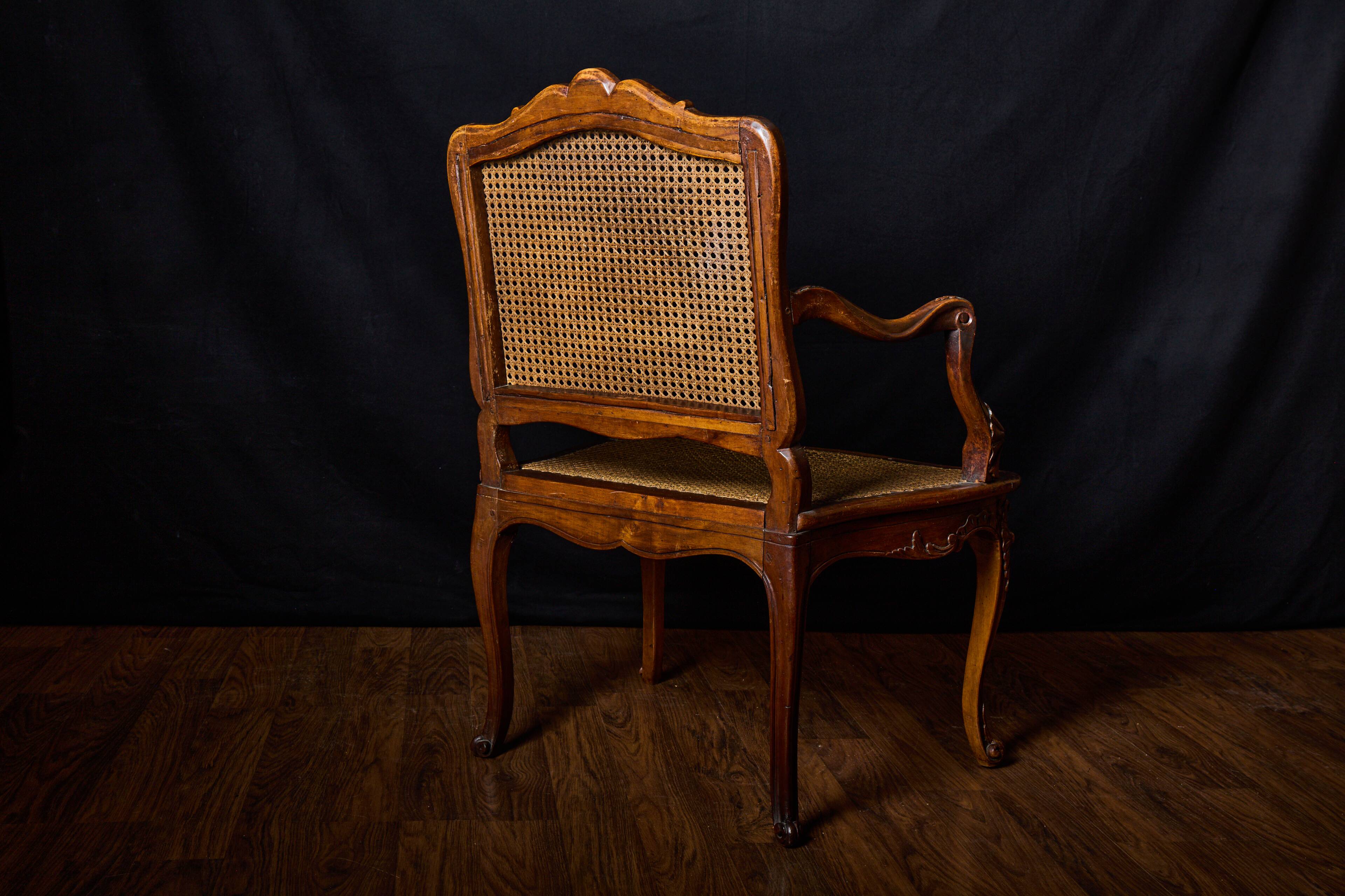 🪑 Pair of Louis XV caned armchairs in carved solid wood