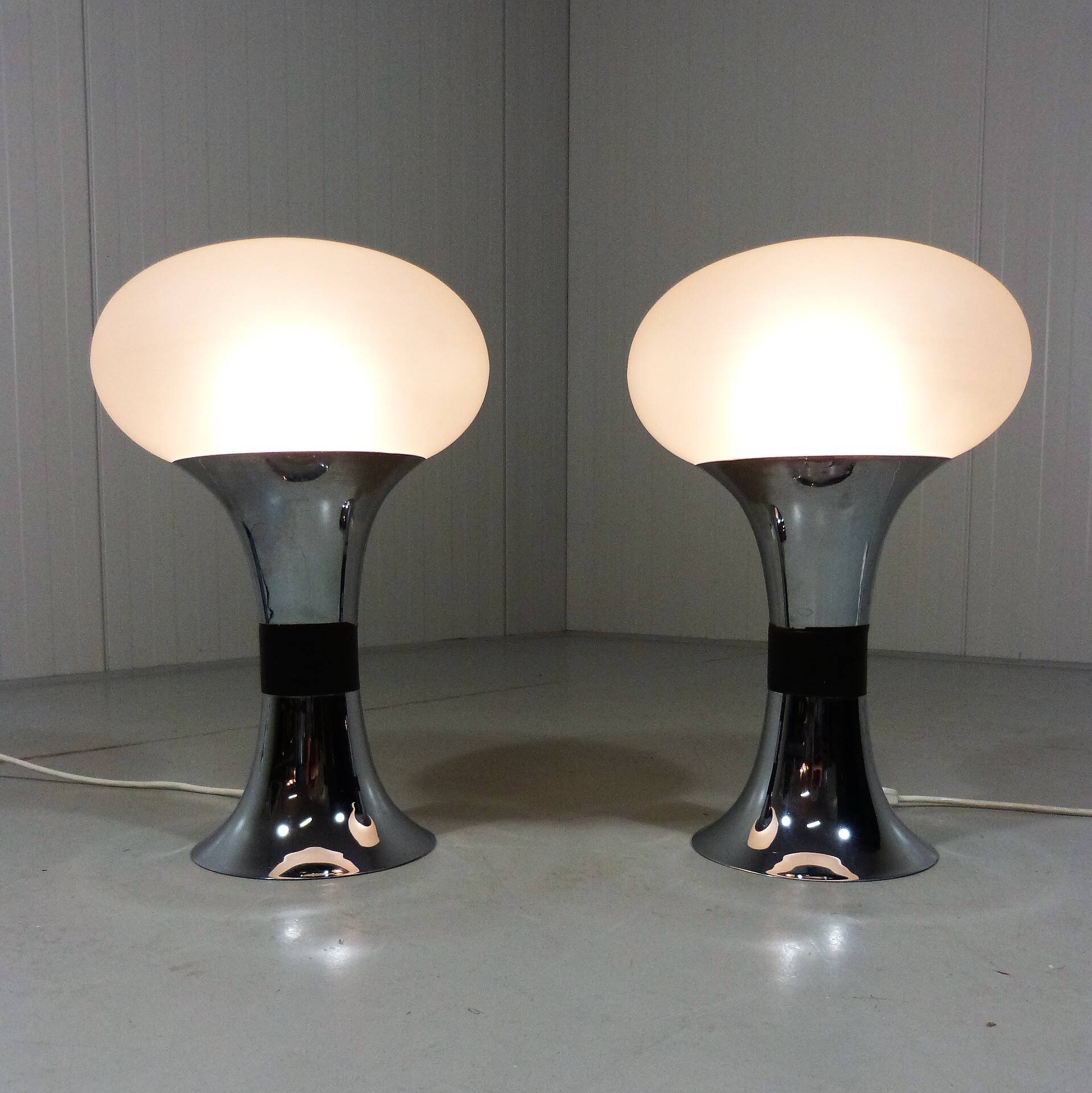 Set of 2 large Space Age table lamps 1960's