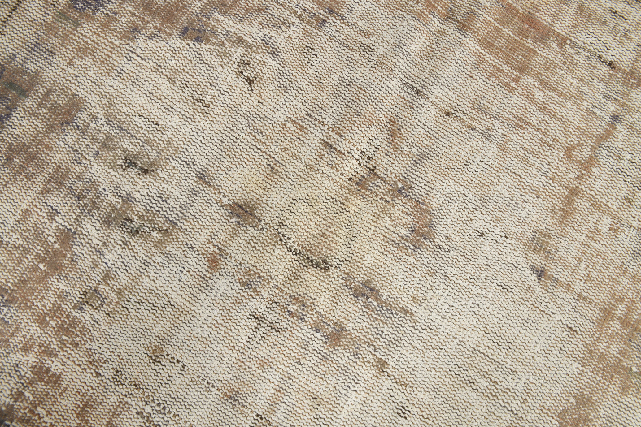 6x9 distressed wool vintage rug 292x191cm