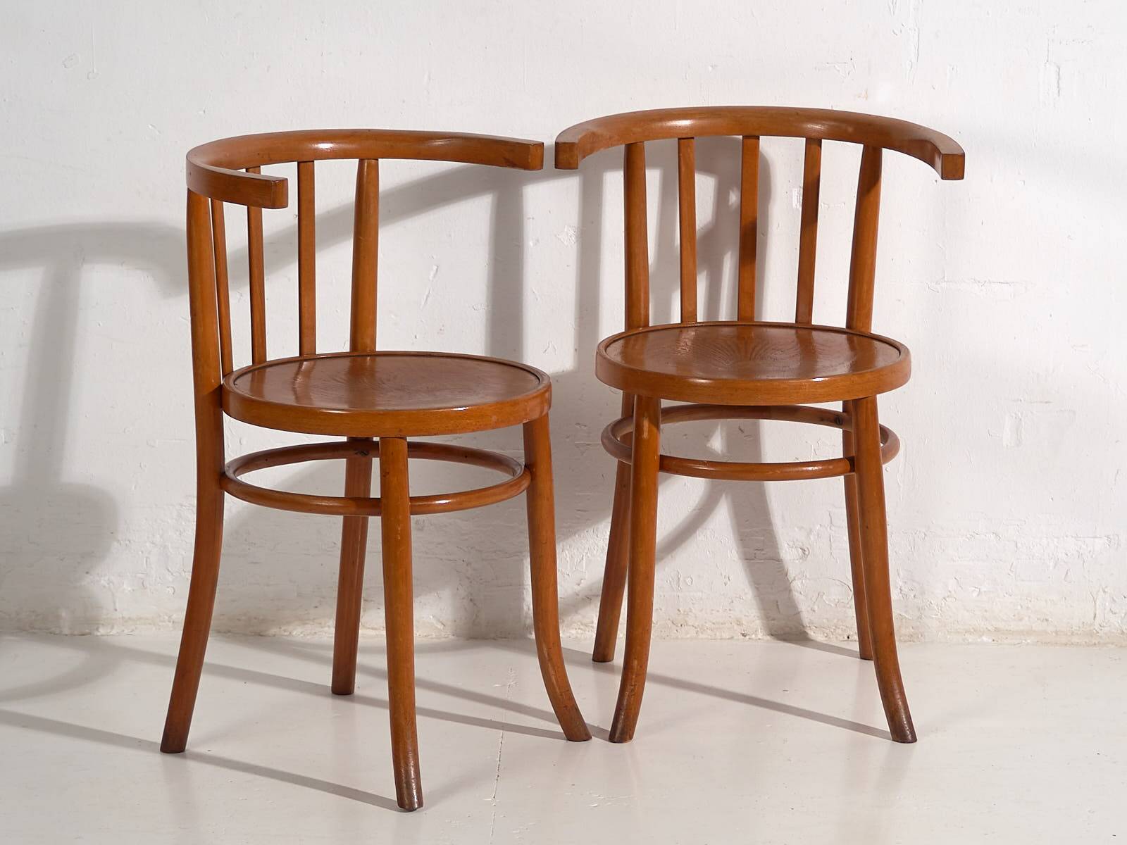 Antique bentwood chairs with carved seats (c. 1920). Set of 4 #1