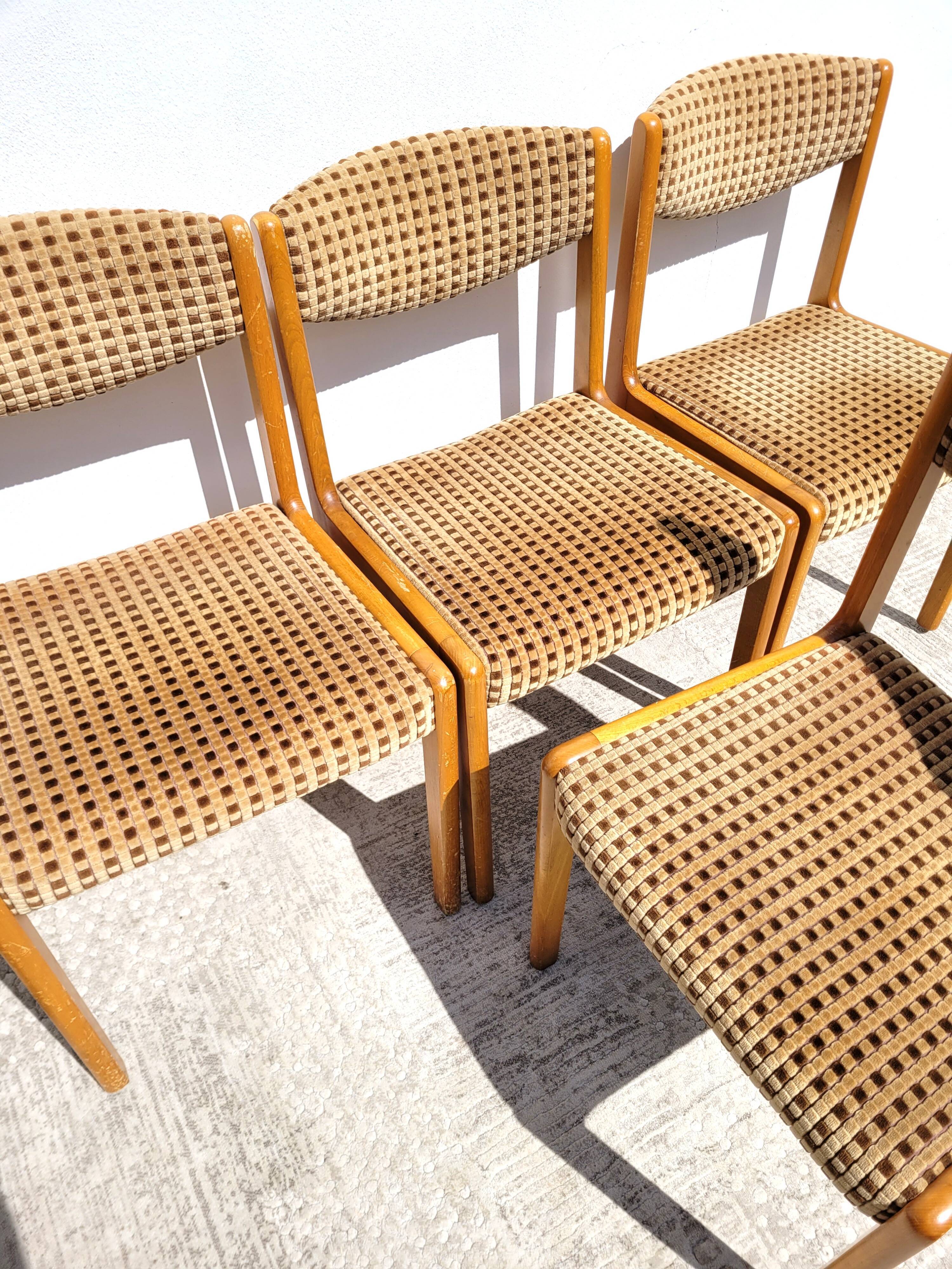 Set 4 chairs Self 80s