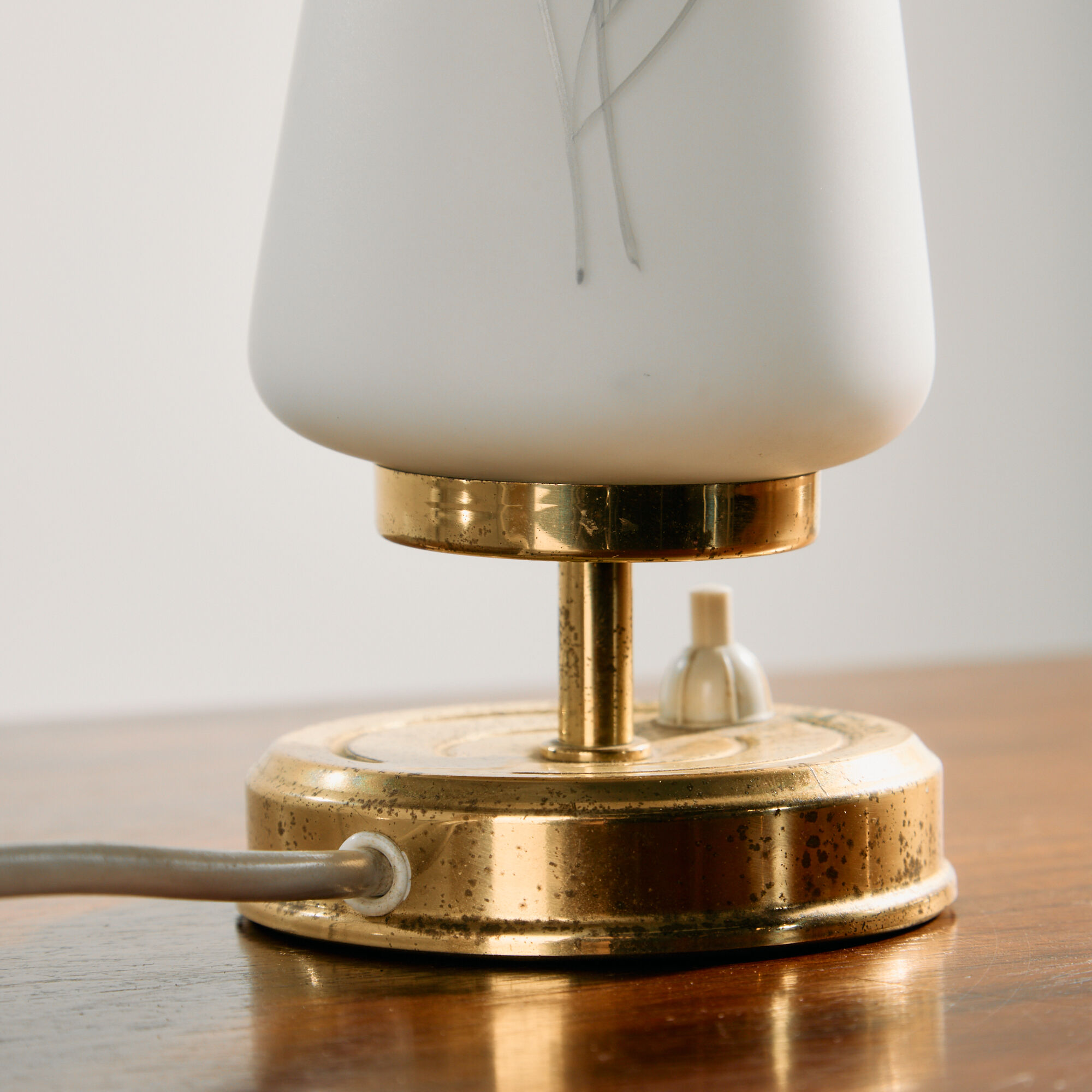 Lampe de table en laiton par Rupert Nikoll