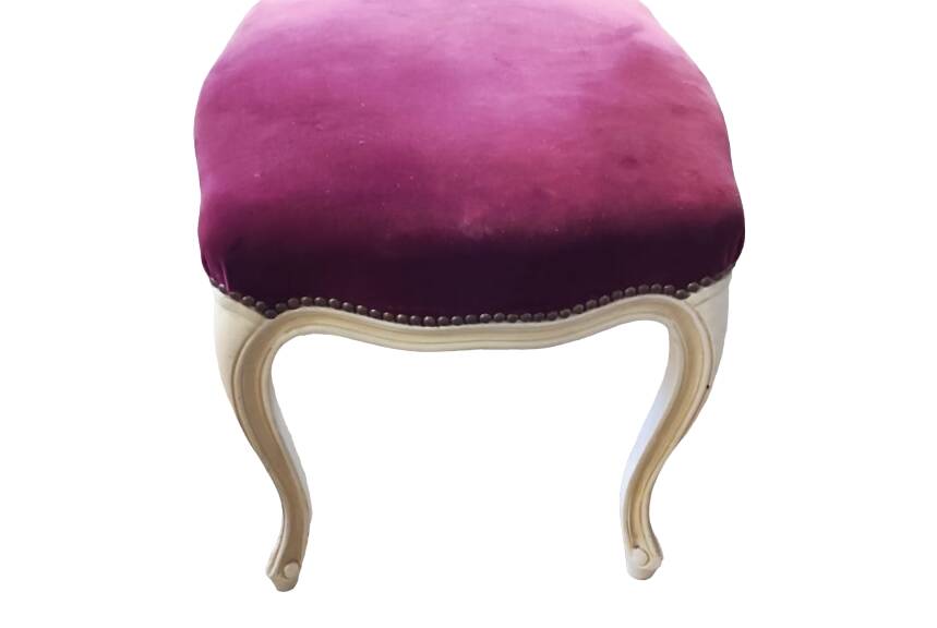 Castle chair and footrest in wood and burgundy velvet