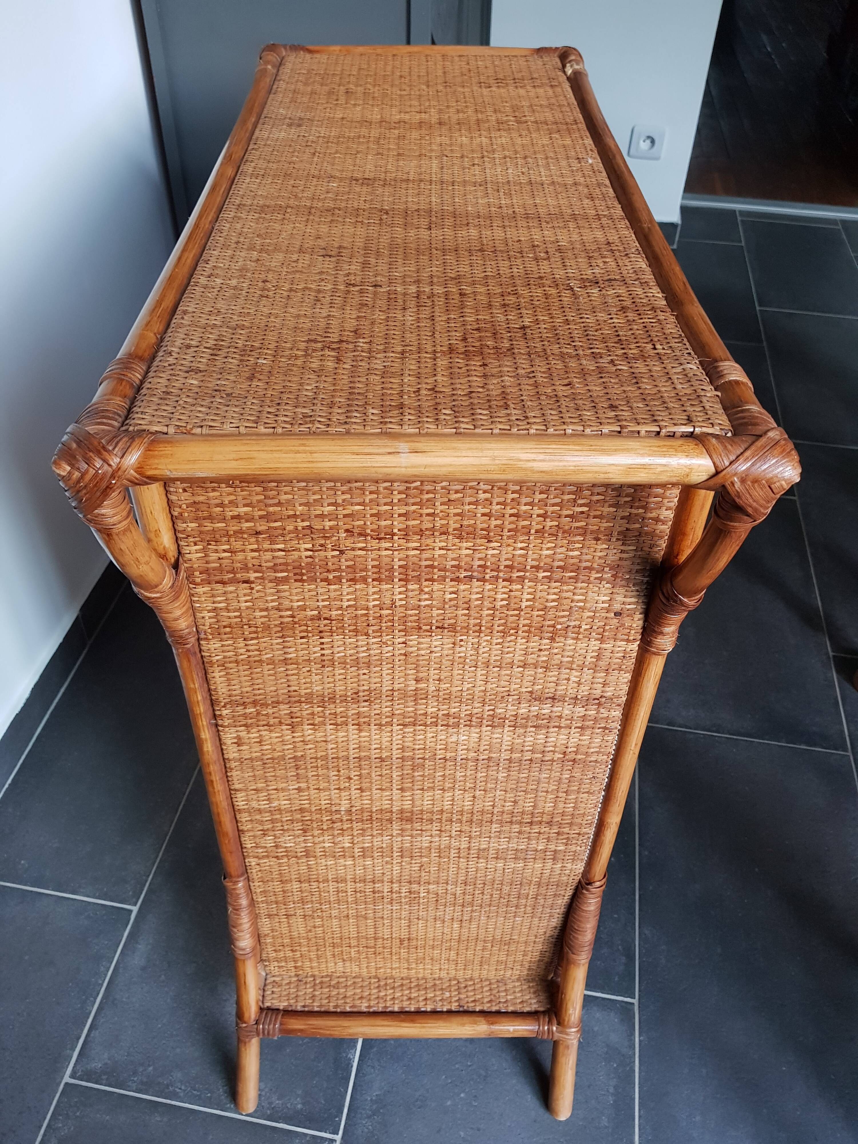 Chest of drawers in canning rattan and bamboo
