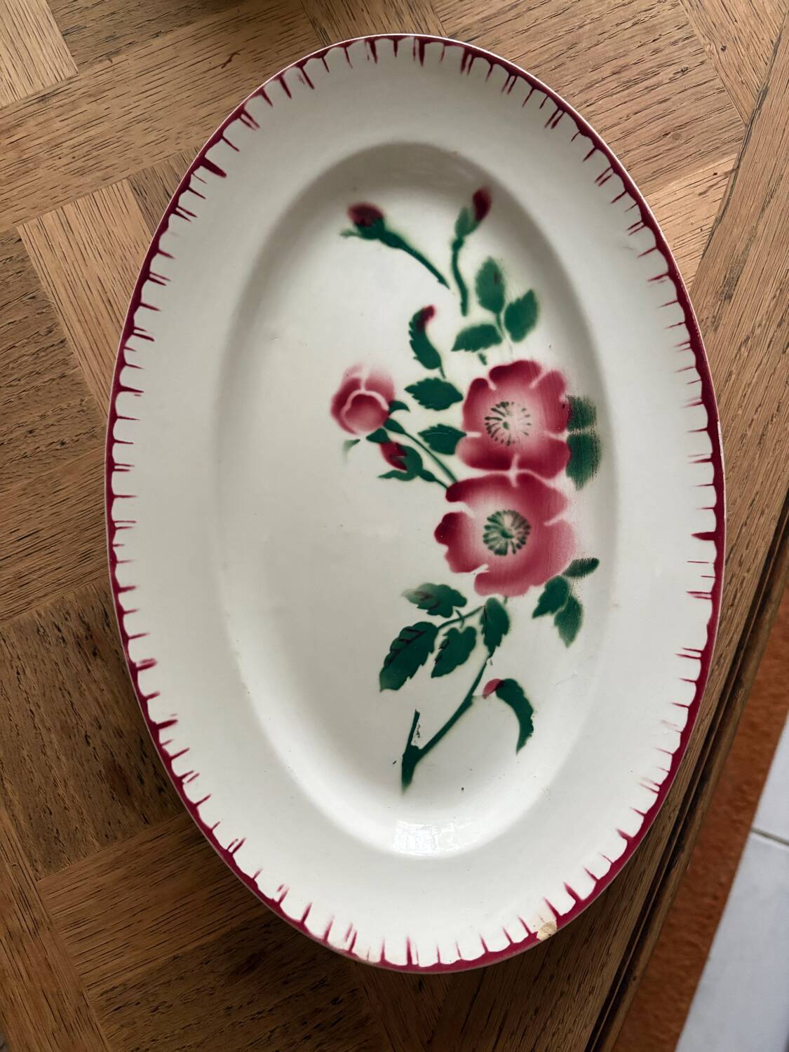 Oval plate Sarreguemines & Digoin