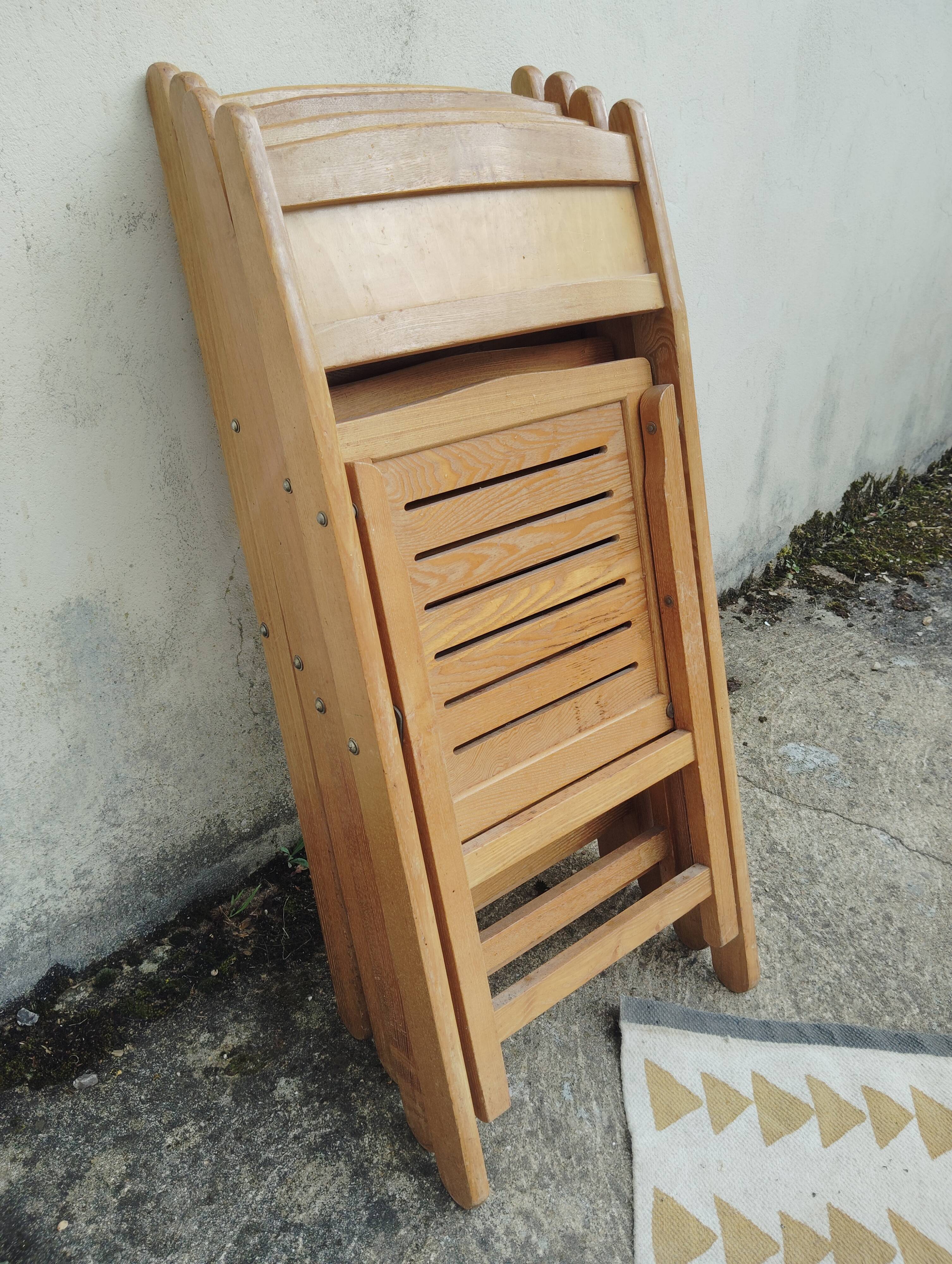 Set of 4 vintage folding chairs in Ash.