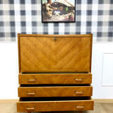 Scandinavian buffet secretary