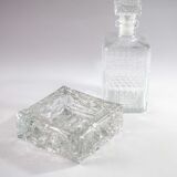 Empty cut glass pocket