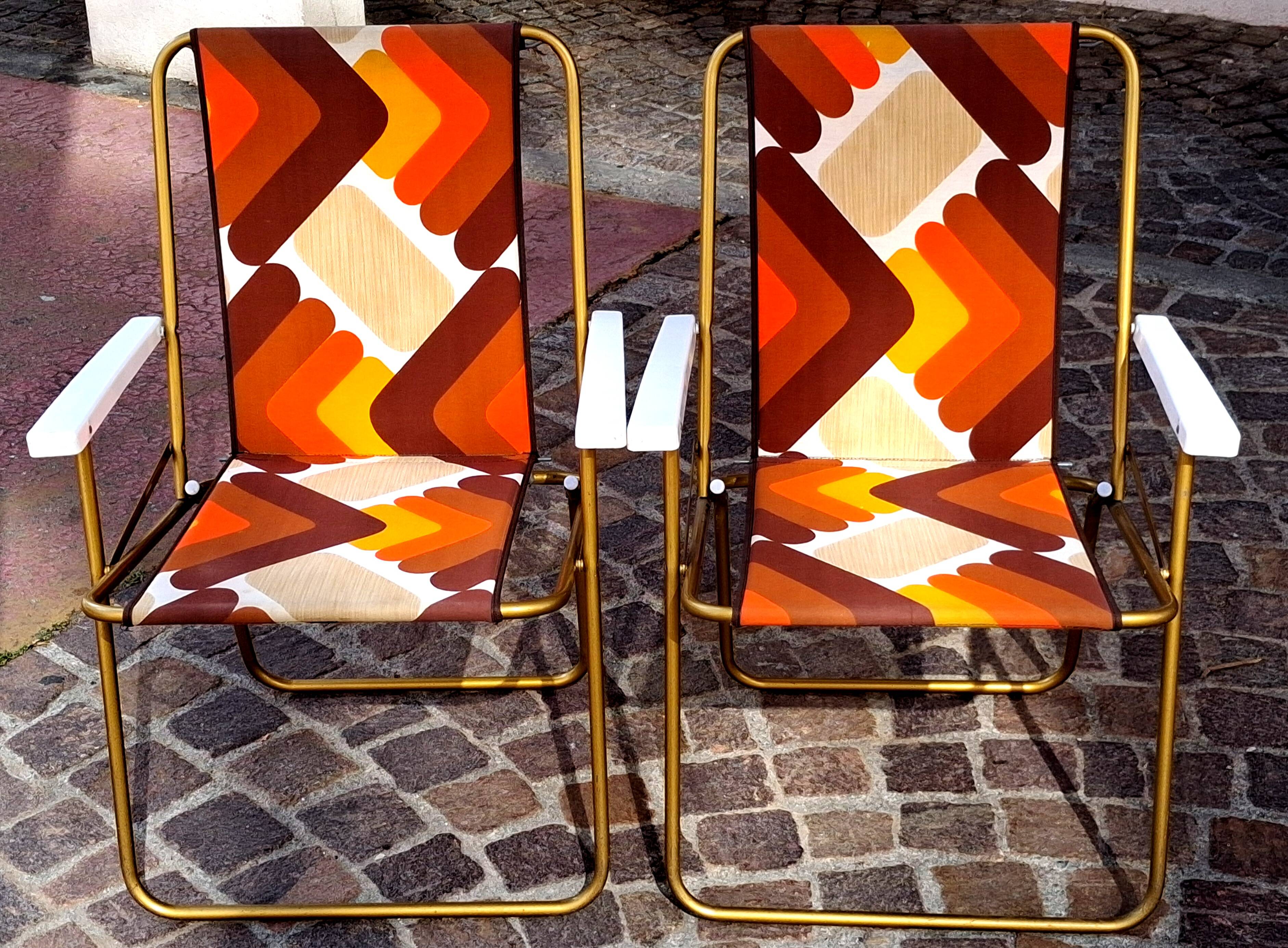 Pair of folding camping chairs, vintage seventies fabric, Lafuma