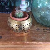 Copper pot cache