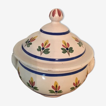 Tureen