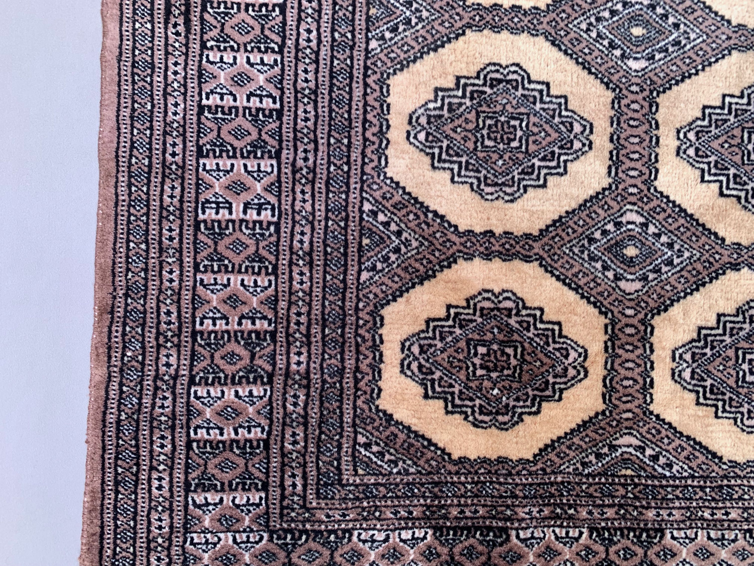 Fine vintage pakistani rug, 160x102 cm turkoman bokhara beige medium