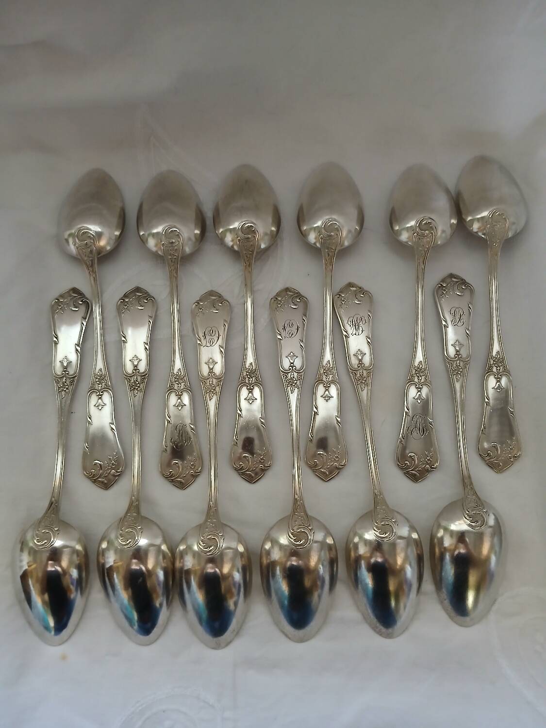 36 antique silver-plated cutlery sets "Boulenger"