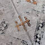 Moroccan rug - 197 x 350 cm