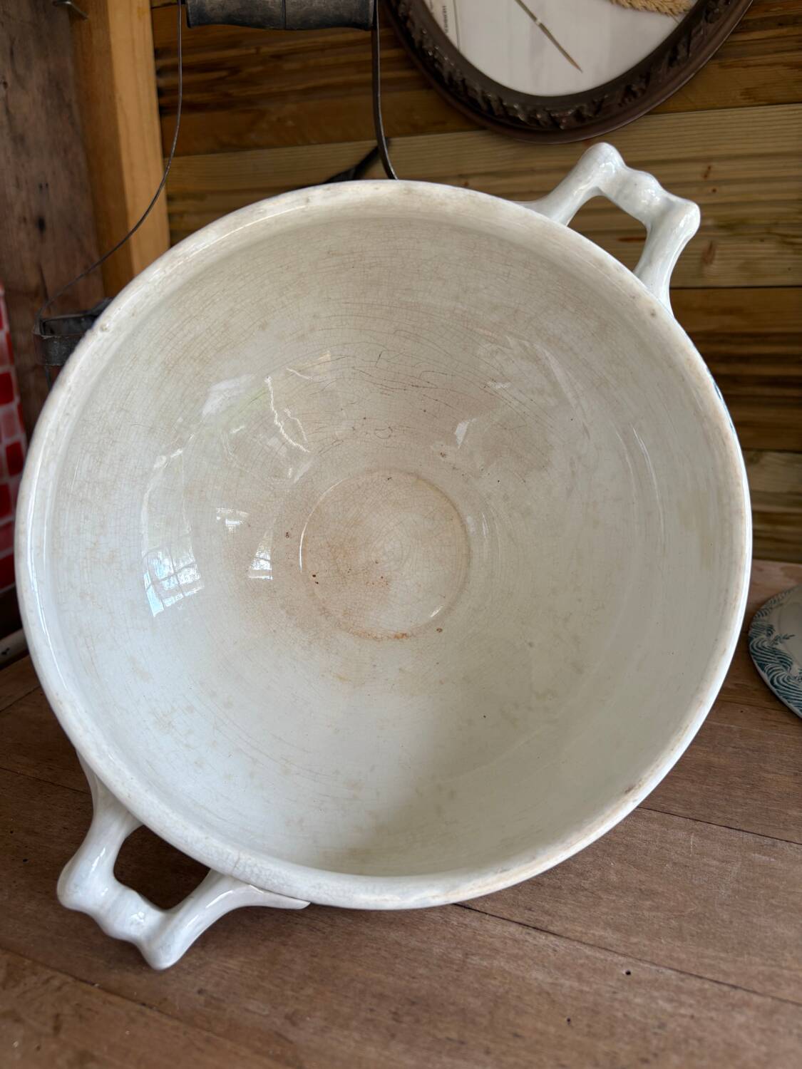 St-Amand soup tureen A. Lebacqz & M. Bouchart Rocaille model