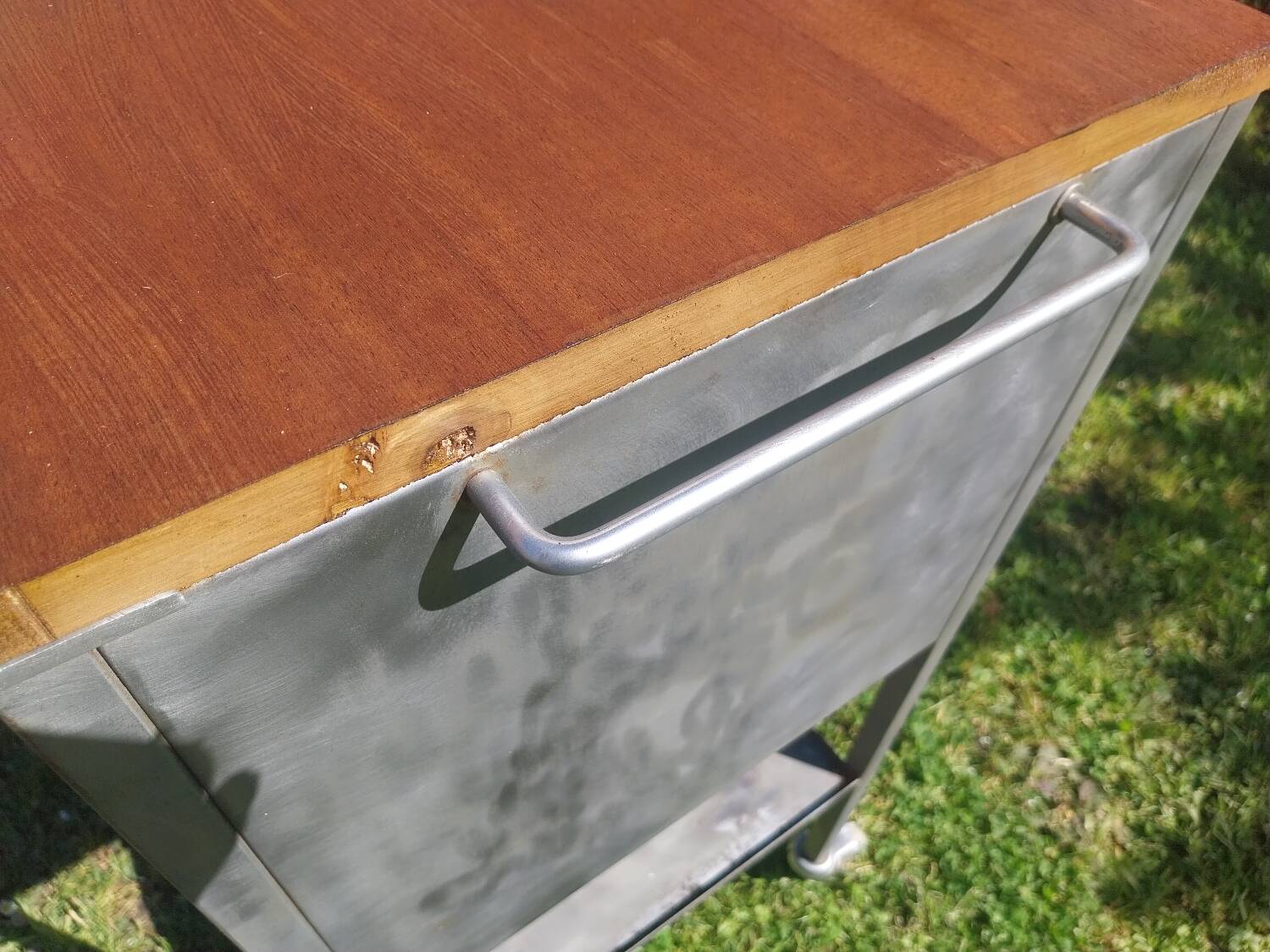 Workshop servant