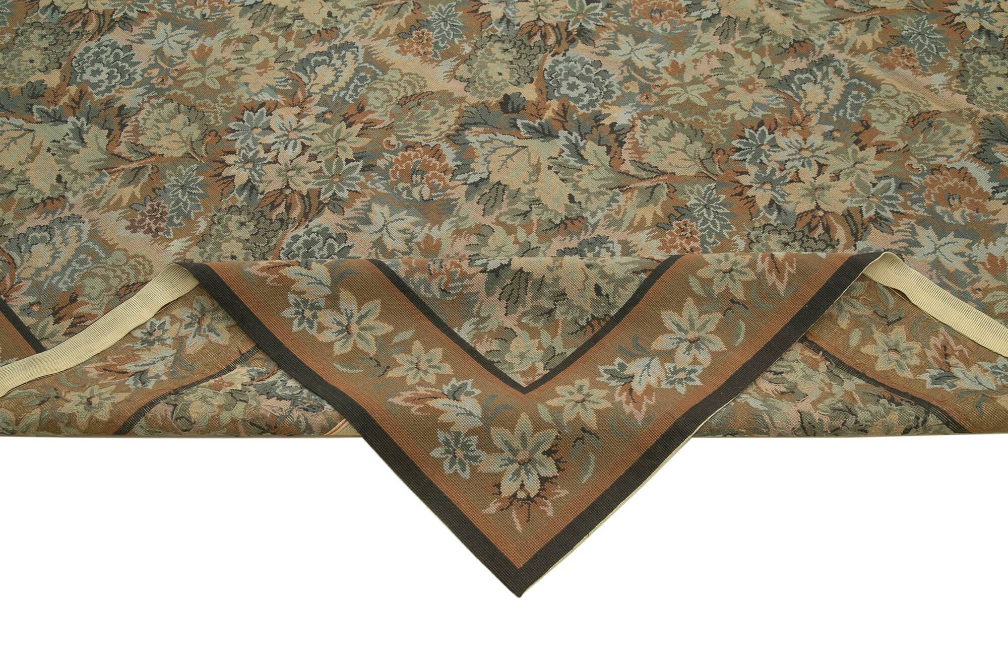 Handmade Vintage Flatweave Needlepoint Kilim 288 cm x 409 cm