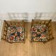 Duo de chaise d'angle en bois tourné bobines et assise tissu, milieu XXème