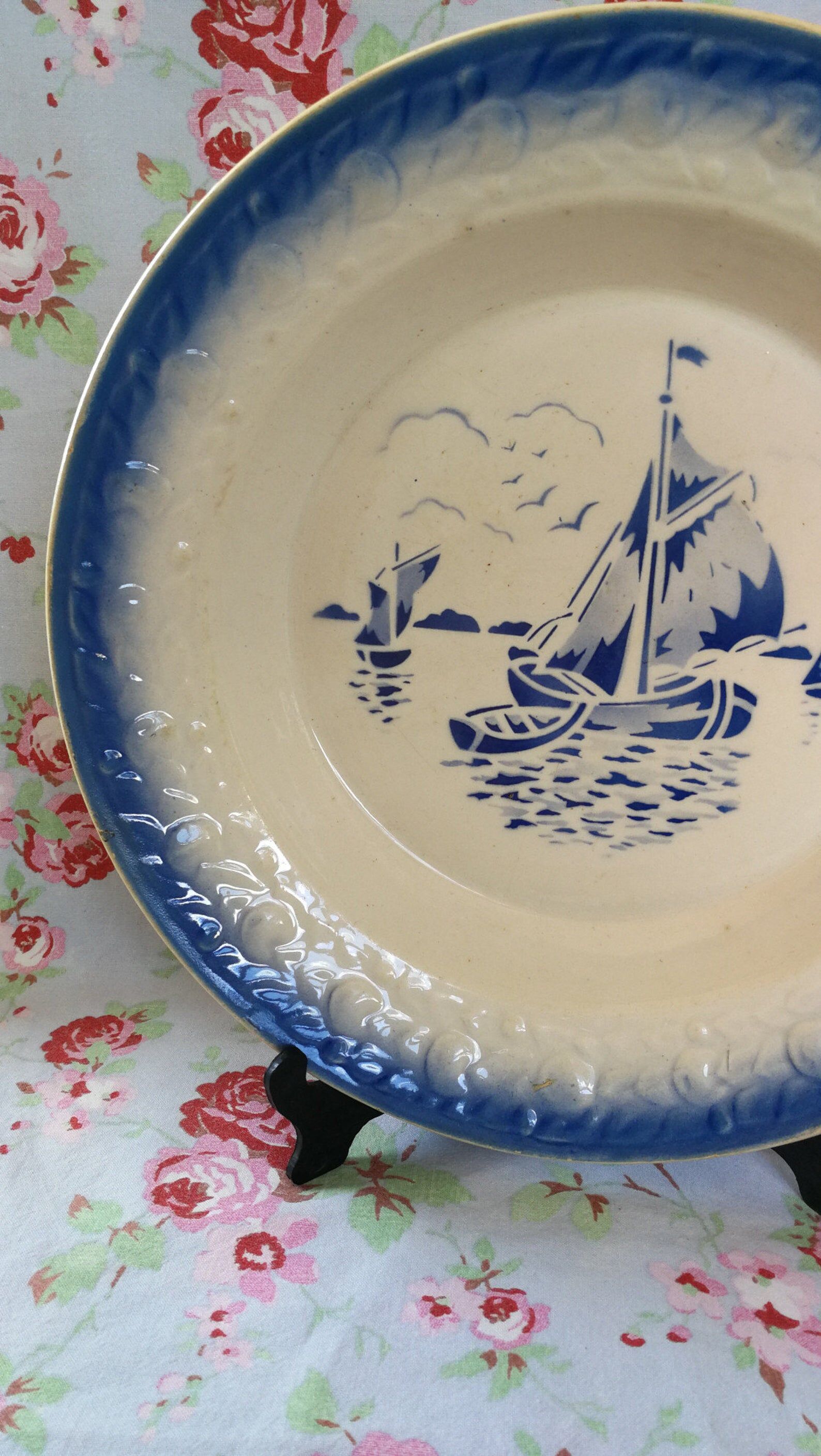 Grand Plat Creux Bleu Former Moulin des Loups St Amand - Marine boat decoration - stencil painted