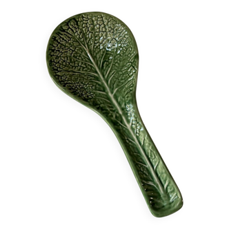 Spoon rest for choux pastry