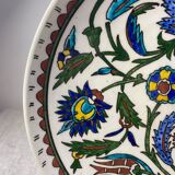 Plat Iznik en faïence
