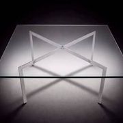 Table basse Barcelona par Ludwig Mies Van Der Rohe