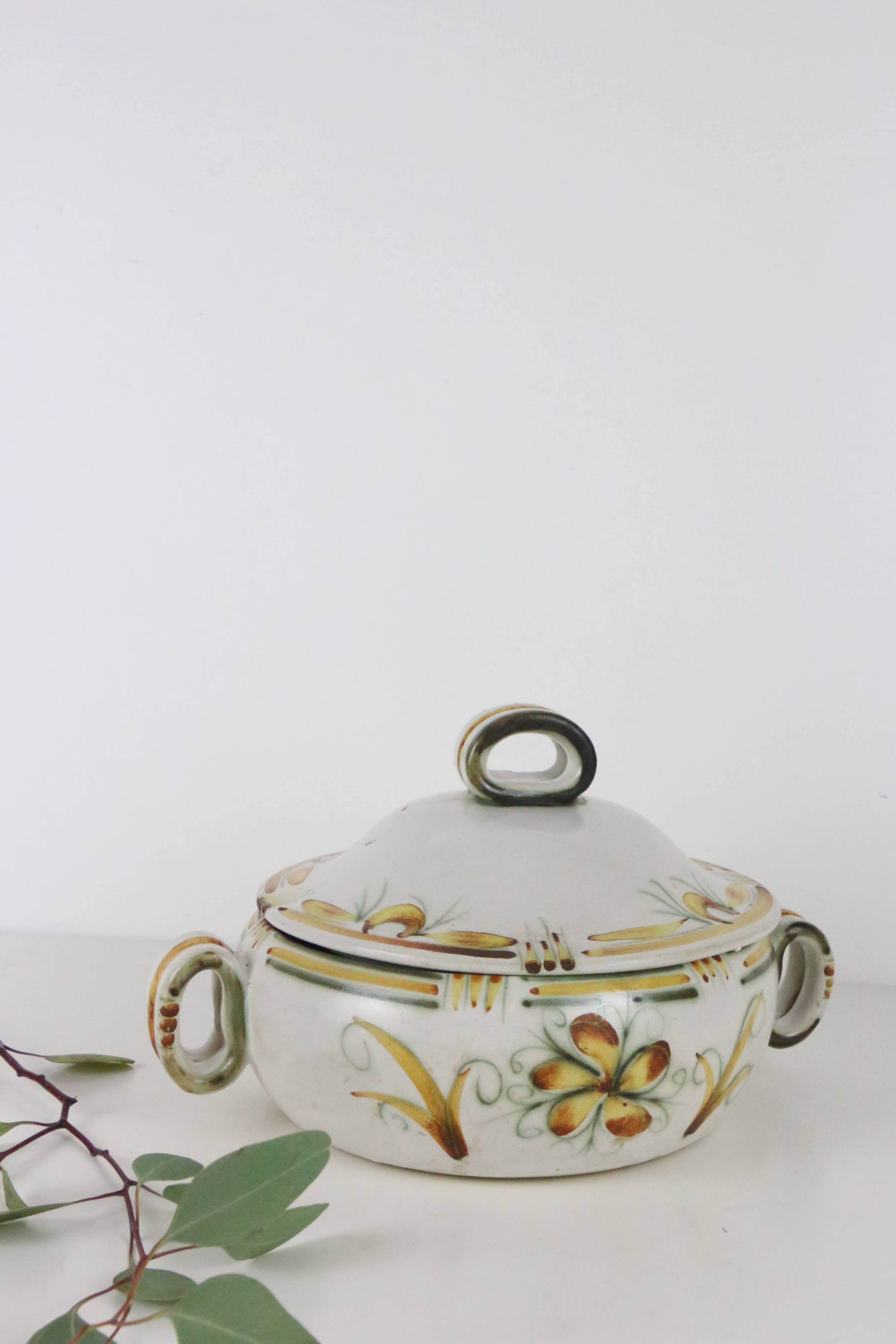 Keraluc Quimper soup tureen